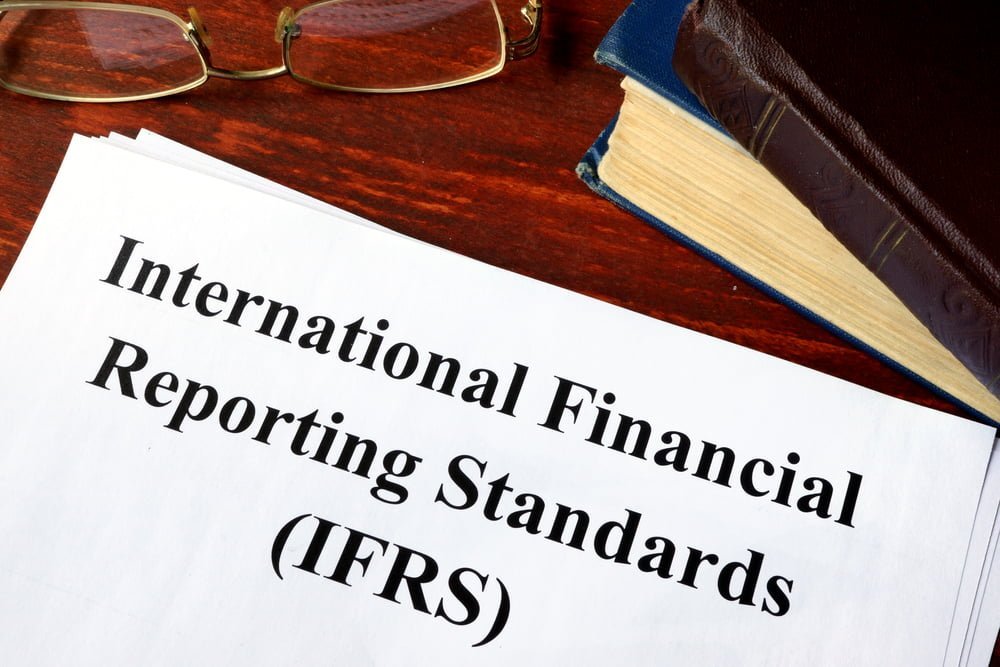 Mastering IFRS: Basic Accounting for Financial Professionals